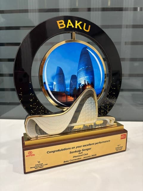 HDFC Ergo Baku Convention Diamond Club trophy